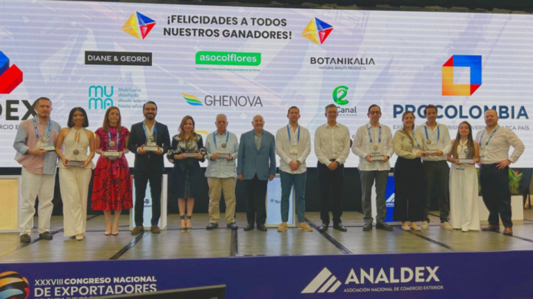 El periodismo regional brilla en el premio nacional de Exportaciones 2026